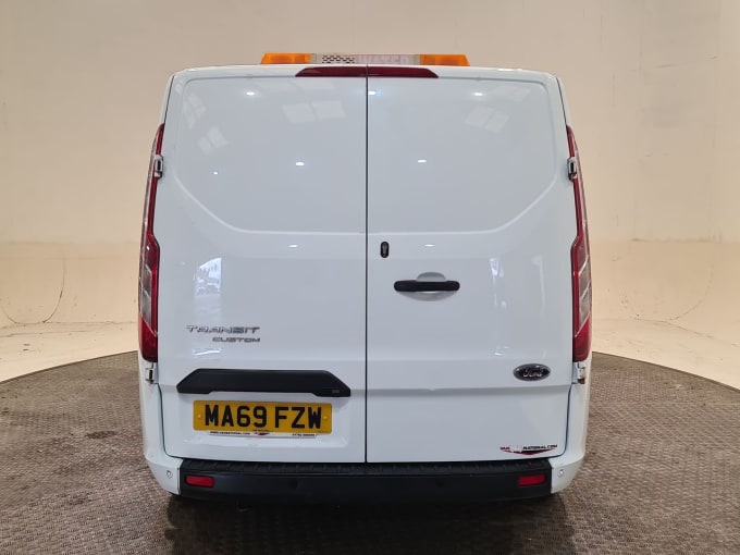 2025 Ford Transit Custom