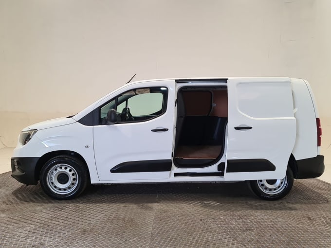 2025 Vauxhall Combo