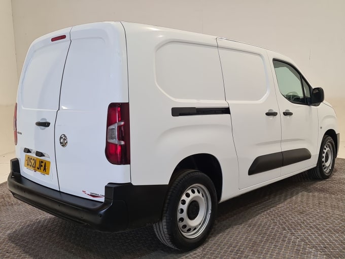 2025 Vauxhall Combo