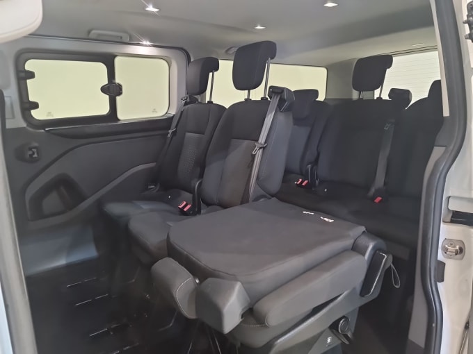 2025 Ford Tourneo Custom