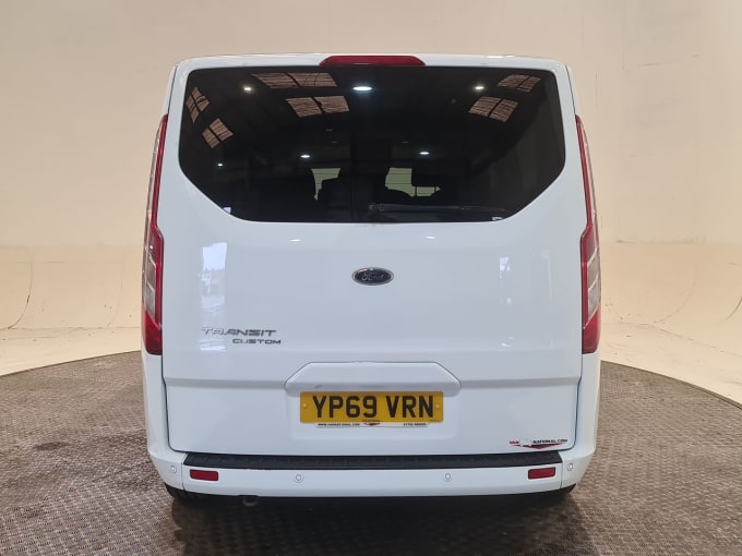 2025 Ford Tourneo Custom