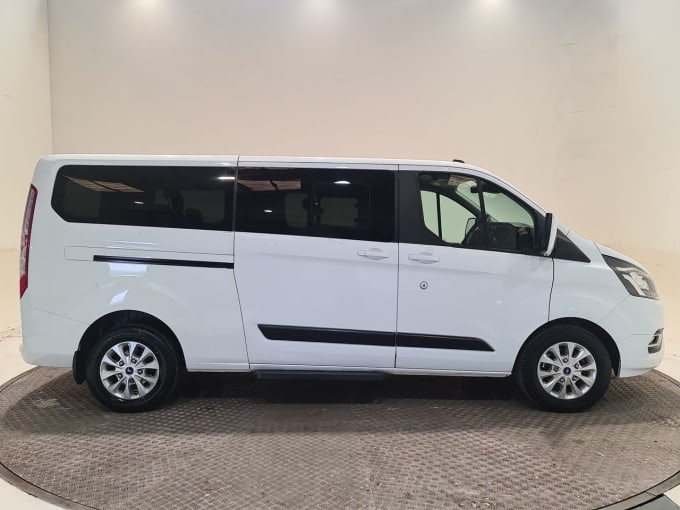 2025 Ford Tourneo Custom