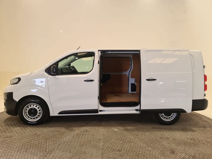 2025 Peugeot Expert