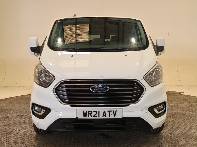 2025 Ford Tourneo Custom