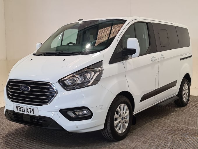 2025 Ford Tourneo Custom