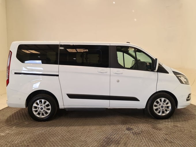 2025 Ford Tourneo Custom