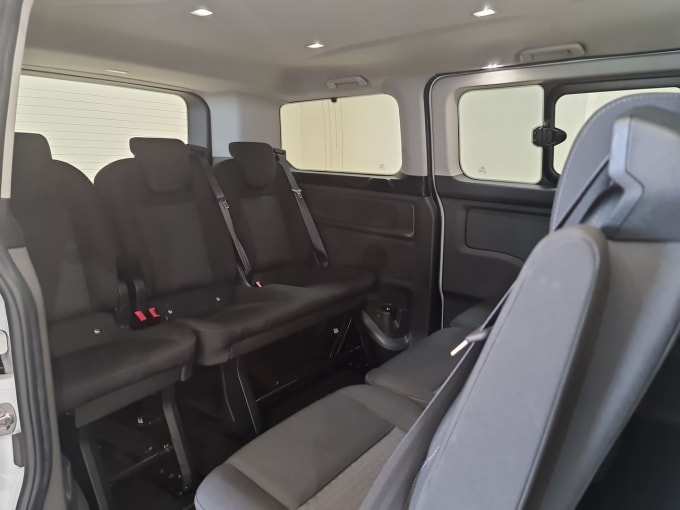 2025 Ford Tourneo Custom