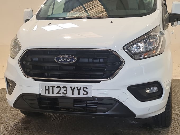 2025 Ford Transit Custom
