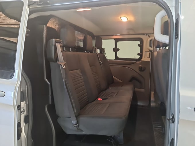 2025 Ford Transit Custom