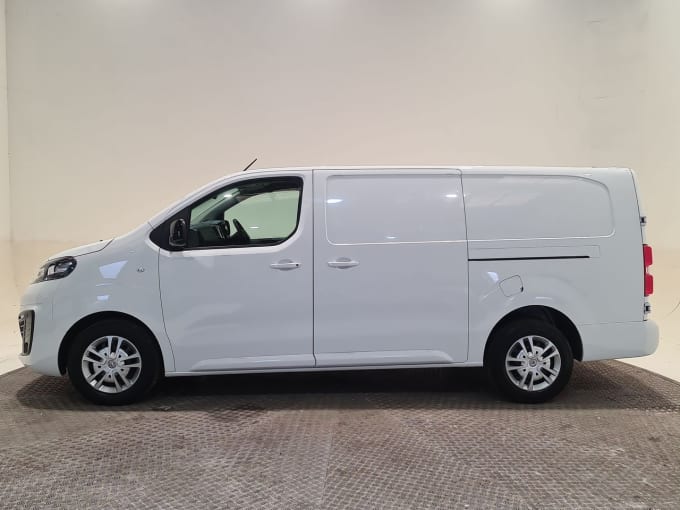 2025 Vauxhall Vivaro