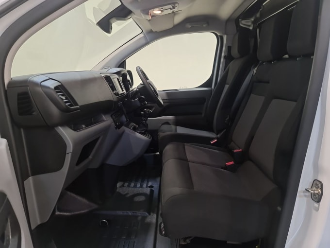 2025 Vauxhall Vivaro