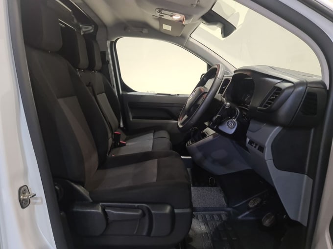 2025 Vauxhall Vivaro