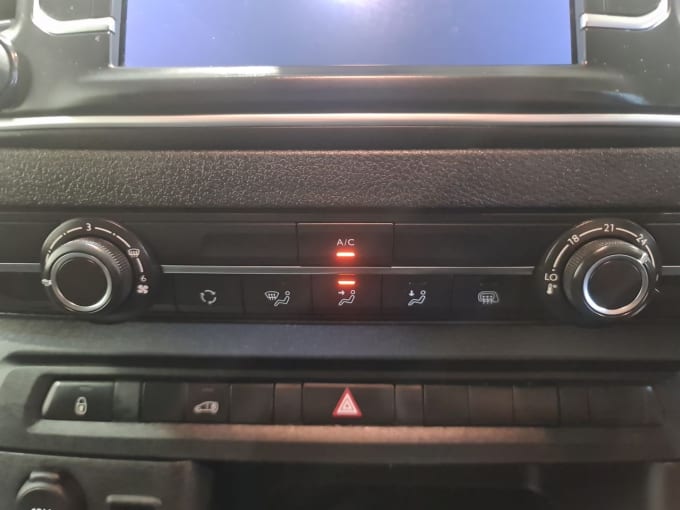 2025 Vauxhall Vivaro