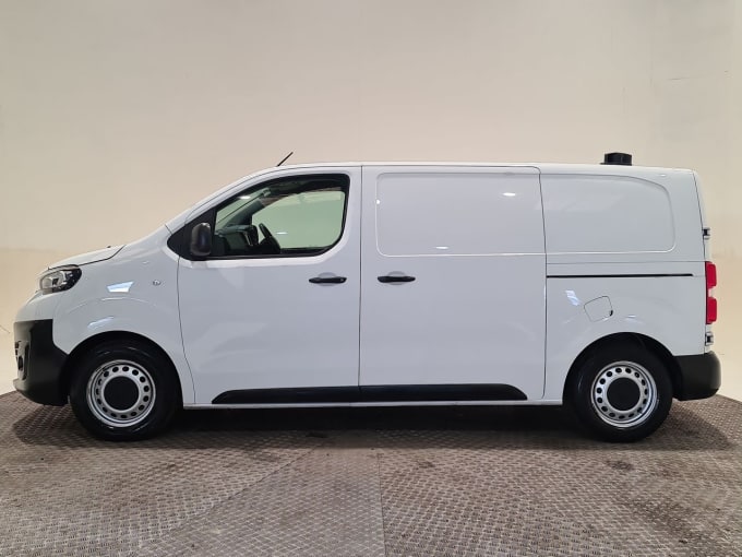 2025 Peugeot Expert