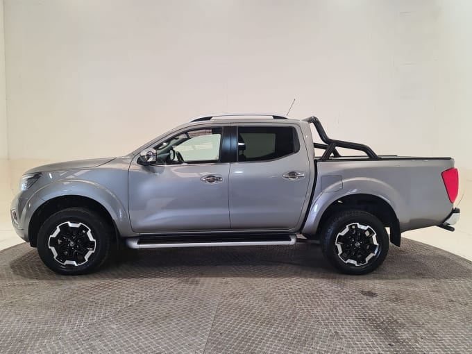 2025 Nissan Navara