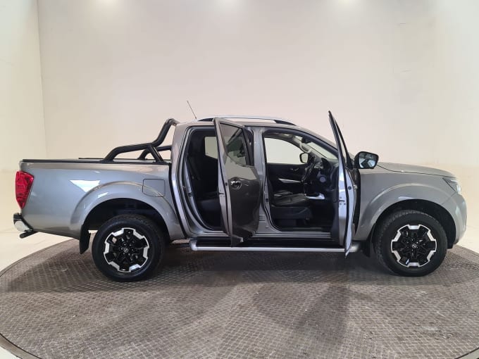 2025 Nissan Navara