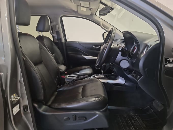 2025 Nissan Navara