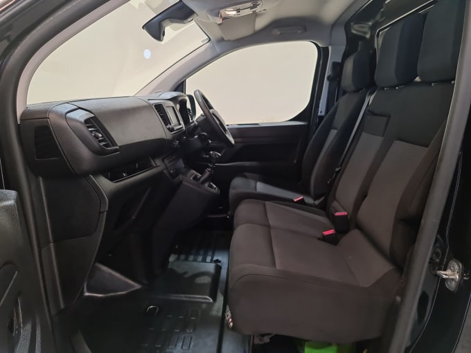 2025 Vauxhall Vivaro