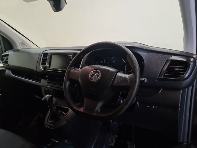 2025 Vauxhall Vivaro