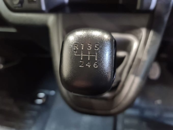 2025 Vauxhall Vivaro
