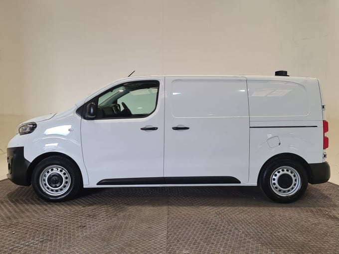 2025 Peugeot Expert