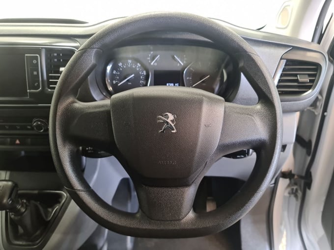 2025 Peugeot Expert