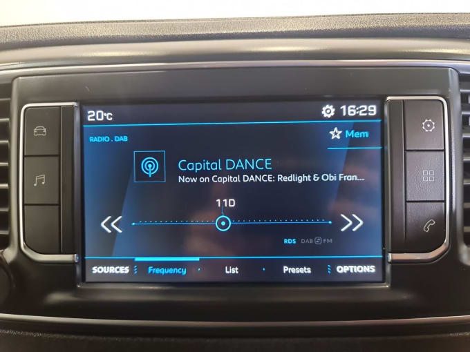 2025 Peugeot Expert