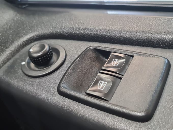 2025 Renault Trafic