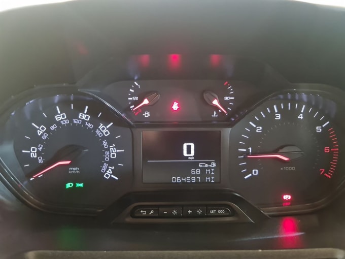 2025 Peugeot Partner