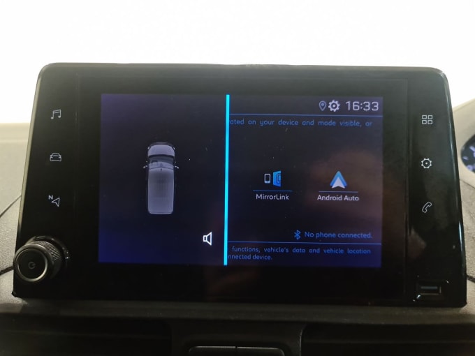 2025 Peugeot Partner
