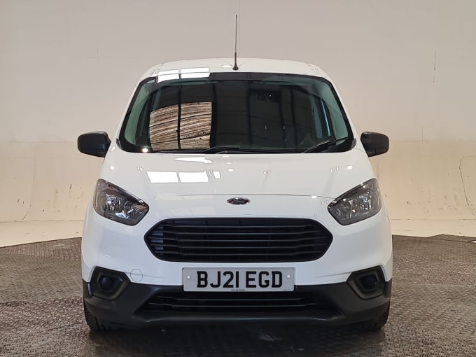 2025 Ford Transit Courier