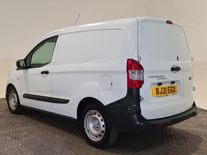 2025 Ford Transit Courier