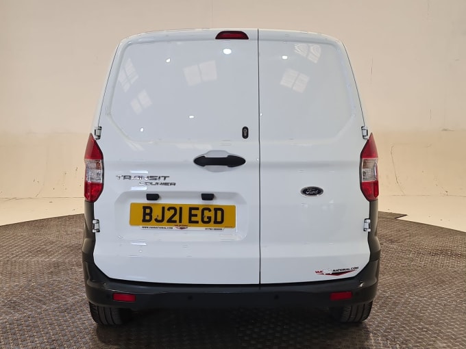 2025 Ford Transit Courier