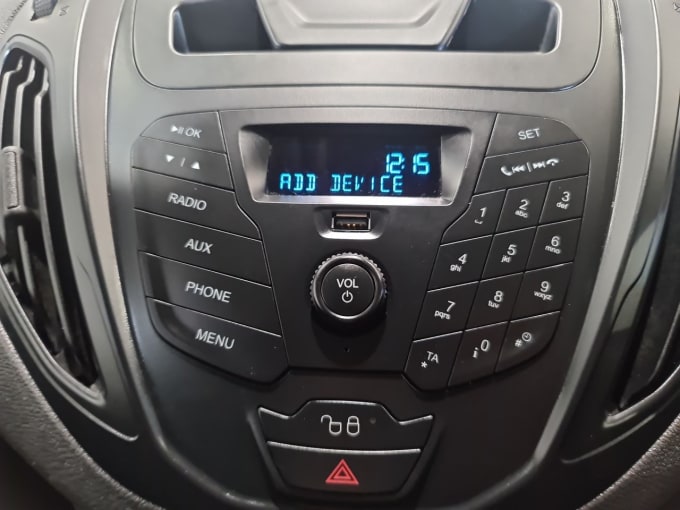 2025 Ford Transit Courier
