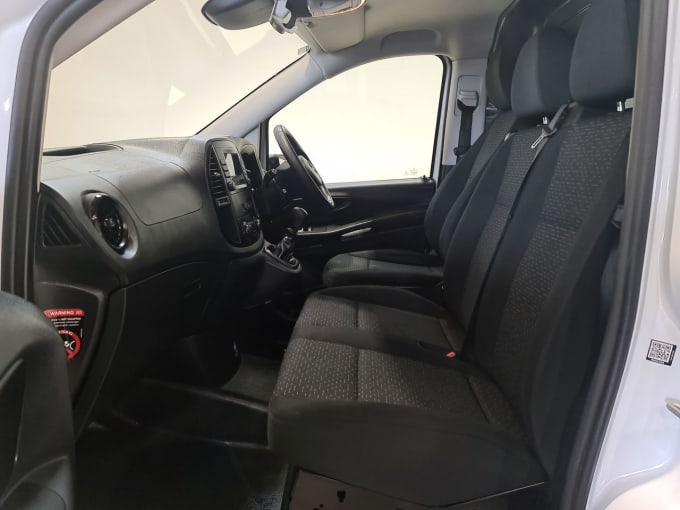 2025 Mercedes-benz Vito