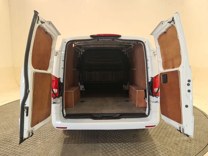 2025 Mercedes-benz Vito