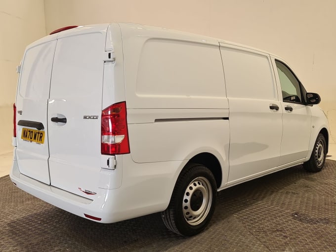 2025 Mercedes-benz Vito