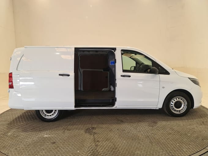 2025 Mercedes-benz Vito