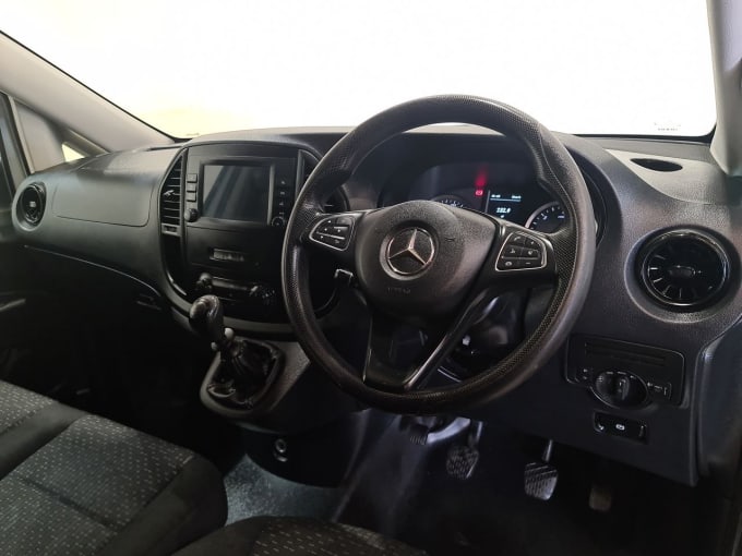 2025 Mercedes-benz Vito