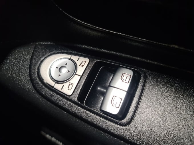 2025 Mercedes-benz Vito