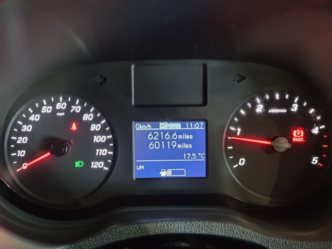 2025 Mercedes-benz Sprinter