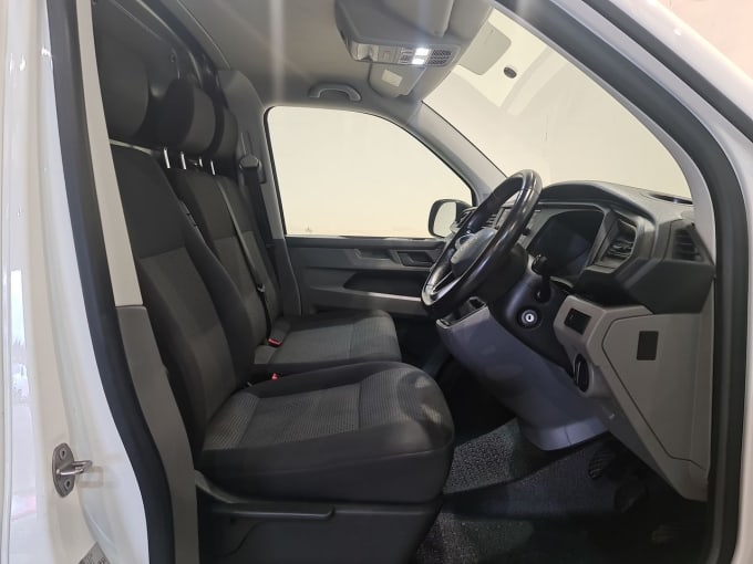 2025 Volkswagen Transporter