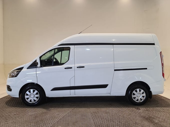 2025 Ford Transit Custom