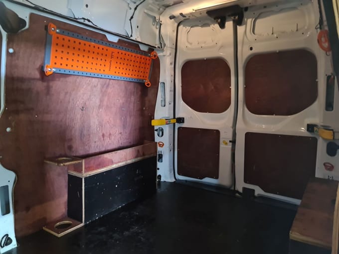 2025 Ford Transit Custom