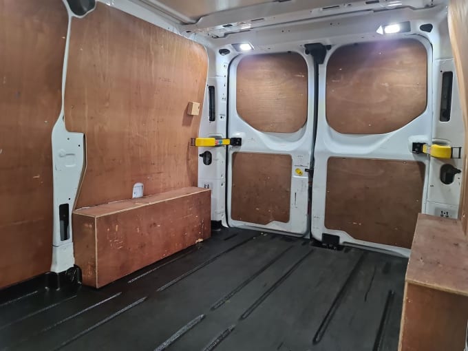 2025 Ford Transit Custom