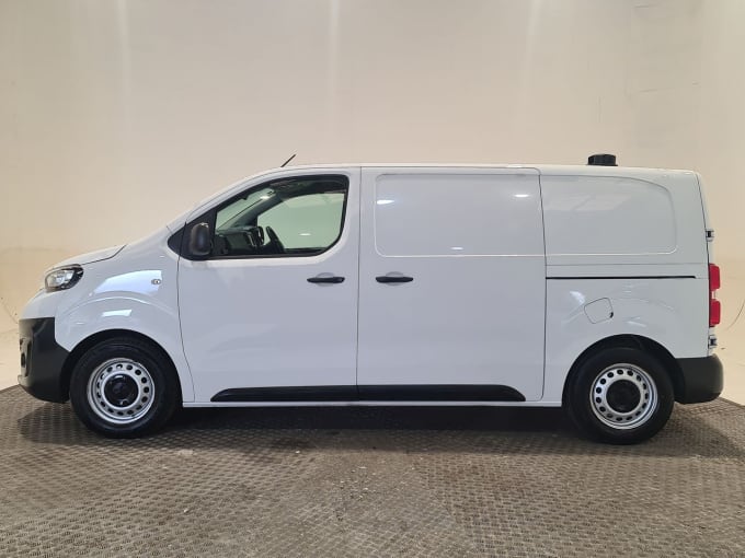 2025 Peugeot Expert