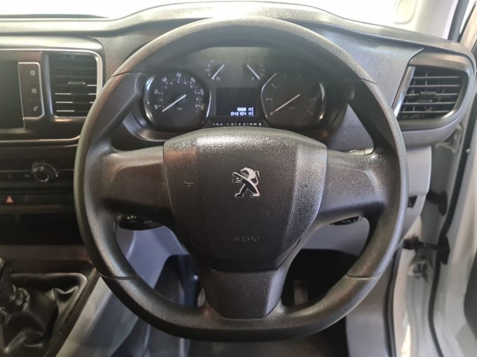 2025 Peugeot Expert