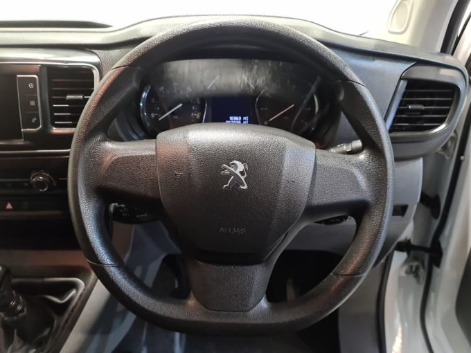 2025 Peugeot Expert