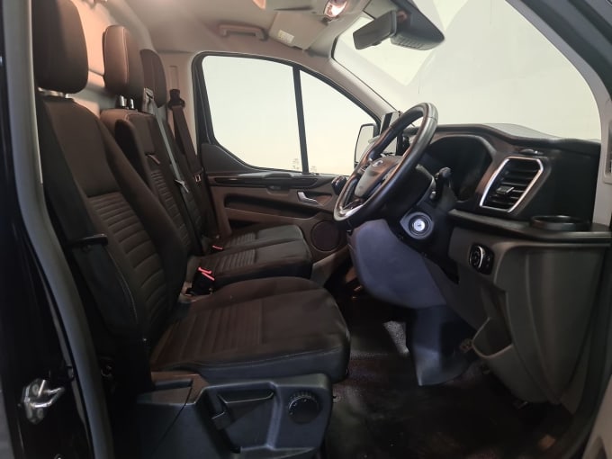 2023 Ford Transit Custom