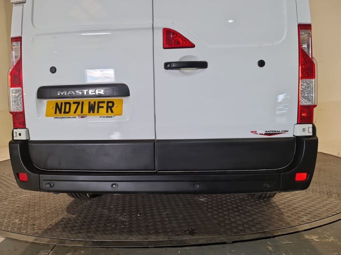 2025 Renault Master
